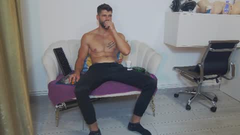 mauro_real_man online show from 22, 7, 2026
