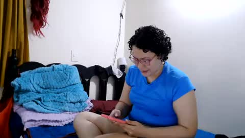 mauroluxandra online show from 23, 7, 2026