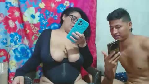 Snapshot of mauryandjonny chatting on 3, 12, 2025 mauryandjonny online show from 3, 12, 2025