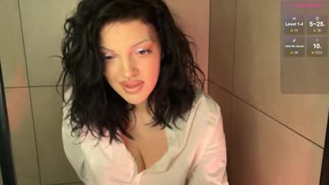 Snapshot of mavis_crystal chatting on 3, 2, 2026 Mavis online show from 3, 2, 2026