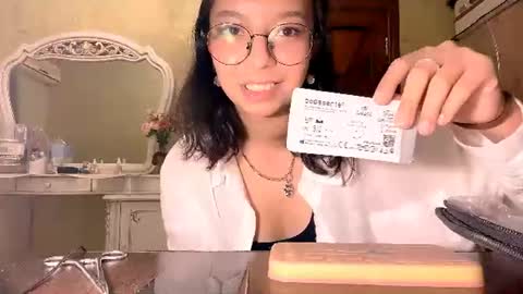 Violet online show from 29, 7, 2026
