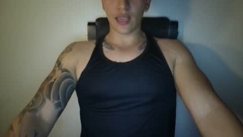 Maxi Independent model online show from 16, 6, 2026