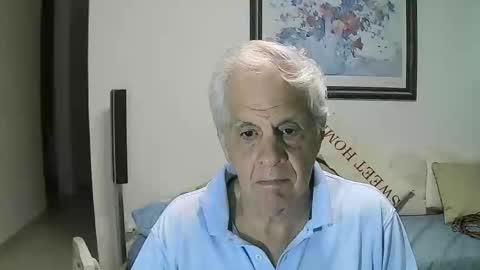 Snapshot of max_2017 chatting on 16, 12, 2025 max_2017 online show from 16, 12, 2025