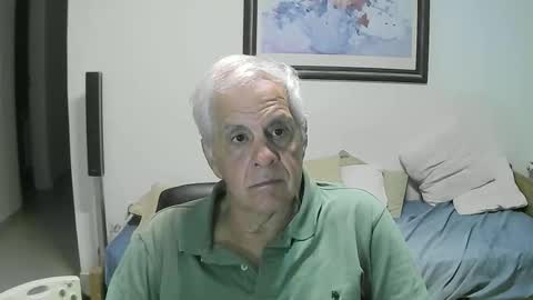 Snapshot of max_2017 chatting on 26, 3, 2026 max_2017 online show from 26, 3, 2026