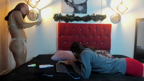 Max  Ashley online show from 28, 12, 2024