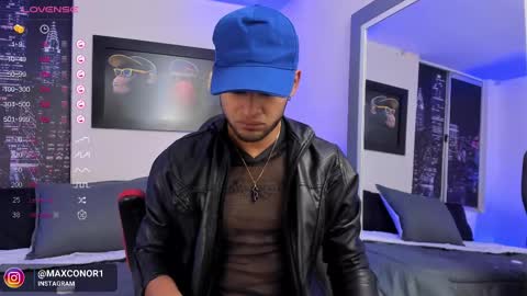 Snapshot of max_conor_ chatting on 6, 2, 2025 Max Conor online show from 6, 2, 2025