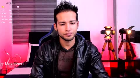 Snapshot of max_conor_ chatting on 10, 3, 2025 Max Conor online show from 10, 3, 2025