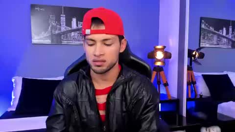 Snapshot of max_conor_ chatting on 15, 9, 2025 Max Conor online show from 15, 9, 2025