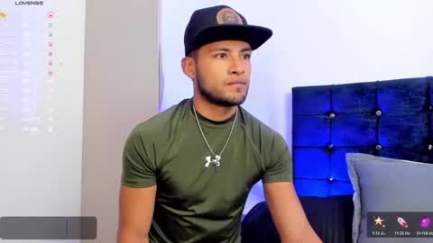 Snapshot of max_conor_ chatting on 21, 10, 2025 Max Conor online show from 21, 10, 2025