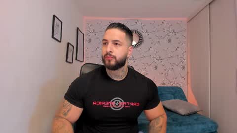 Snapshot of max_dic1 chatting on 2, 7, 2026 max D. online show from 2, 7, 2026