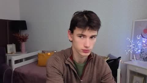 Max online show from 18, 12, 2025