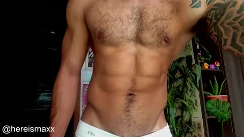 Max Follow me IGX hereismaxx online show from 1, 1, 2025