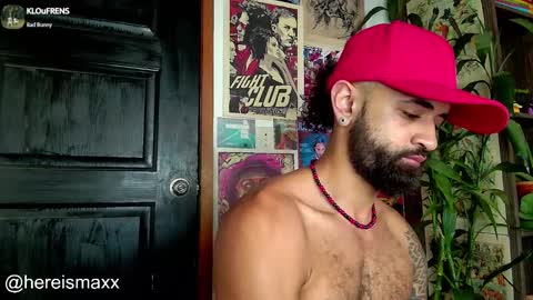 Max Follow me IGX hereismaxx online show from 9, 1, 2025