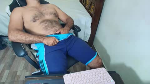 max_love25 online show from 11, 10, 2025