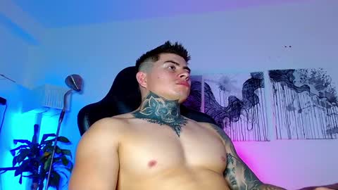 Snapshot of max_mayer chatting on 11, 1, 2025 Maximo Mayer online show from 11, 1, 2025