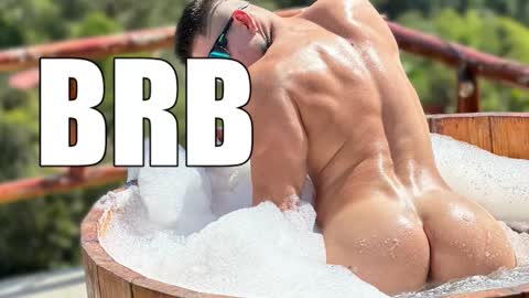 Snapshot of max_mayer chatting on 14, 10, 2025 Maximo Mayer online show from 14, 10, 2025