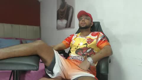 max_sexyhot26 online show from 20, 2, 2025