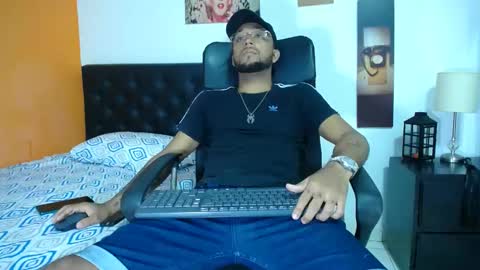 max_sexyhot26 online show from 21, 2, 2025