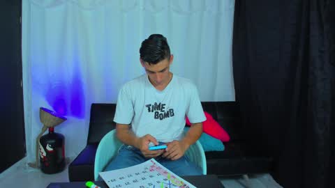 MAX     online show from 10, 3, 2025