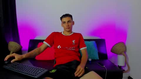 MAX     online show from 23, 9, 2025