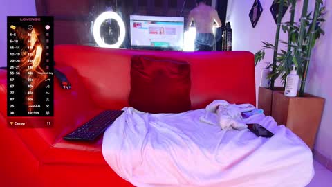 Snapshot of maxbenetti chatting on 12, 12, 2024 Maximiliano online show from 12, 12, 2024