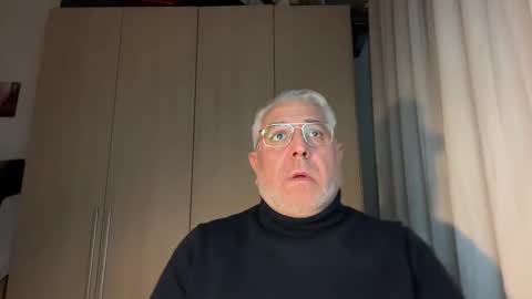 maxbillo online show from 1, 4, 2026