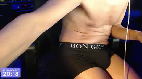 Maxel F online show from 4, 10, 2025