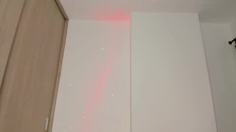 Max  online show from 26, 2, 2026