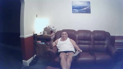 MAX online show from 9, 2, 2025