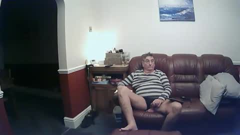 MAX online show from 6, 3, 2025