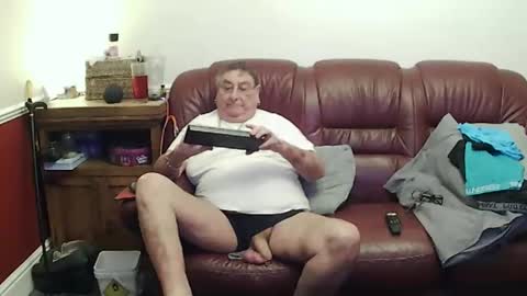 MAX online show from 26, 4, 2026