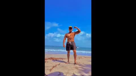 Snapshot of maxi_mux1 chatting on 7, 2, 2026 MAXI online show from 7, 2, 2026