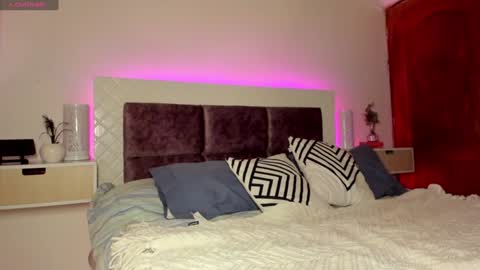 Snapshot of maxianomal chatting on 28, 1, 2025 Max online show from 28, 1, 2025