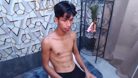 Reyn online show from 24, 2, 2025