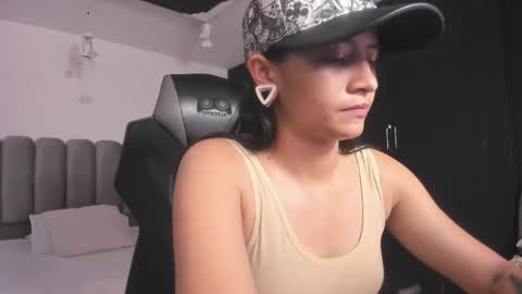 Snapshot of maxigarcia_ chatting on 23, 5, 2026 Maxi online show from 23, 5, 2026