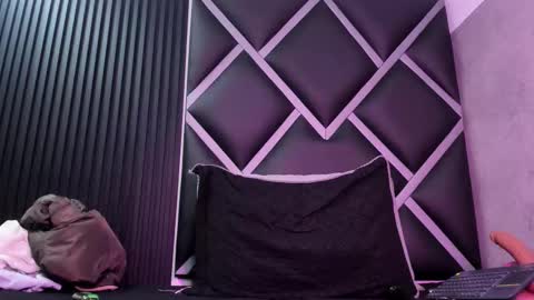 maxi online show from 9, 11, 2025