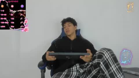 Snapshot of maximiliano_kh4lil chatting on 20, 6, 2026 Maximiliano online show from 20, 6, 2026
