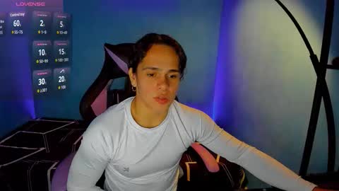 maximiliano_scoott_ online show from 3, 10, 2025