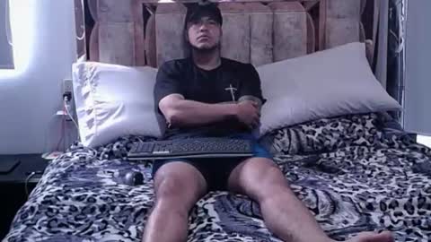 Maximilian online show from 3, 8, 2026