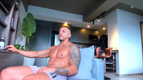 maximo_and_marcelo online show from 29, 11, 2025