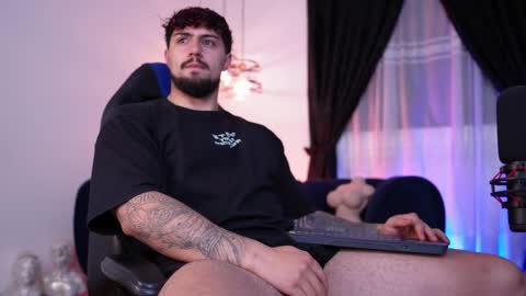 Maximo online show from 17, 1, 2026