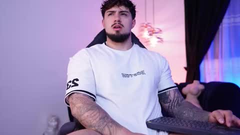 Maximo online show from 9, 2, 2026