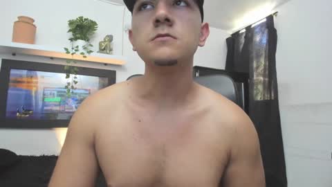 maximo_ston online show from 8, 12, 2024