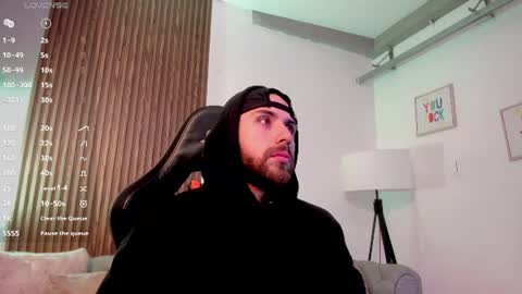 Maximo Wolf online show from 19, 6, 2026