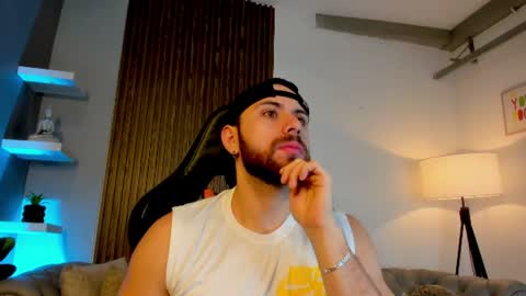 Maximo Wolf online show from 26, 6, 2026