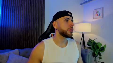 Maximo Wolf online show from 24, 7, 2026