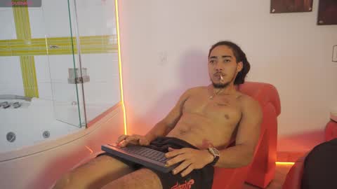 maximo_zahirx online show from 11, 3, 2026