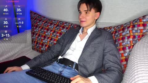 Max online show from 20, 1, 2025