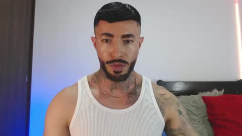 Independent Model online show from 26, 4, 2026