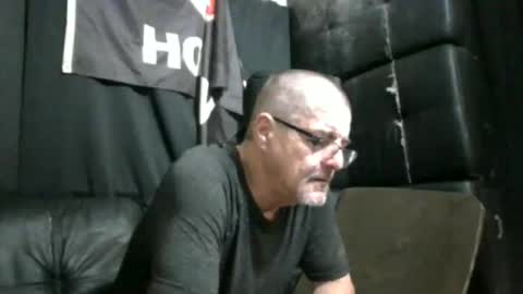 Max online show from 23, 12, 2025